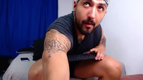 Snapshot of big_niiko chatting on April 21, 2026, 2:04 am big_niiko online show from April 21, 2026, 2:04 am