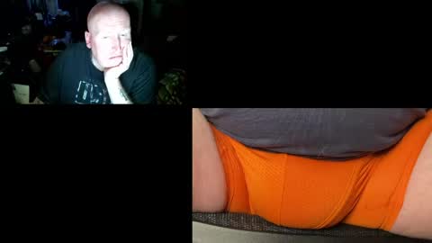Snapshot of big_teddy_bear76 chatting on May 18, 2026, 5:35 am big_teddy_bear76 online show from May 18, 2026, 5:35 am