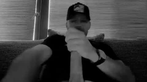 Bigapolllo online show from November 12, 2025, 1:33 pm