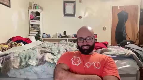 Mr. Muscle Monster online show from November 4, 2025, 11:26 pm