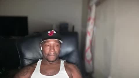 Snapshot of bigbackwoodcali chatting on October 30, 2025, 6:26 am bigbackwoodcali online show from October 30, 2025, 6:26 am