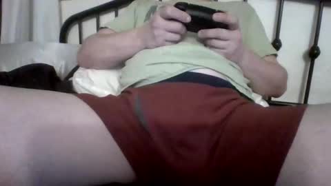 Snapshot of bigbagz2021 chatting on February 10, 2026, 2:48 am BigBagz online show from February 10, 2026, 2:48 am