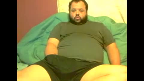 Snapshot of bigbear3287 chatting on September 22, 2025, 6:59 am Liam online show from September 22, 2025, 6:59 am