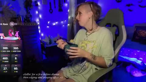 Snapshot of bigbearandbunny chatting on October 16, 2025, 11:50 pm bigbearandbunny online show from October 16, 2025, 11:50 pm