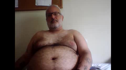 Snapshot of bigbearhector chatting on March 12, 2026, 12:22 pm BigBearXXX online show from March 12, 2026, 12:22 pm