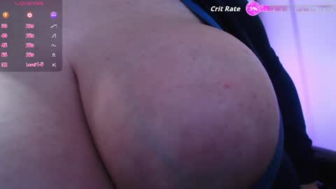 Snapshot of bigbittiesandfun chatting on May 12, 2026, 2:52 am bigbittiesandfun online show from May 12, 2026, 2:52 am