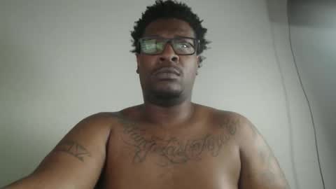 Snapshot of bigblack004 chatting on January 19, 2026, 7:34 am bigblack004 online show from January 19, 2026, 7:34 am