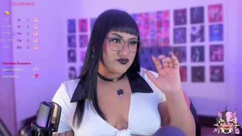 Snapshot of bigboobs_cloe chatting on October 2, 2025, 5:20 pm bigboobs cloe online show from October 2, 2025, 5:20 pm