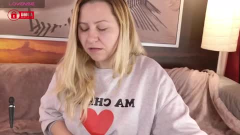 BigBoobsArri online show from March 6, 2025, 9:36 am