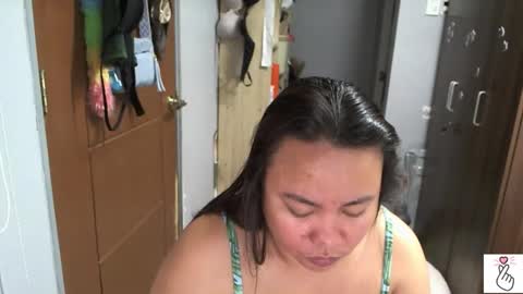 bigboobslyn online show from May 1, 2026, 5:06 pm