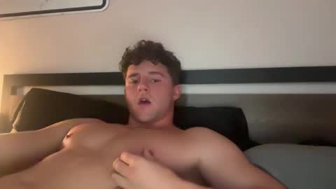 bigbootyburger1 online show from April 12, 2026, 3:33 am