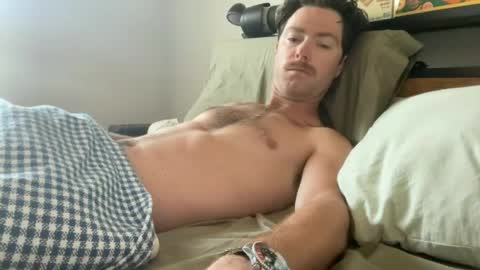 Snapshot of bigboymatt19 chatting on July 3, 2026, 12:33 pm bigboymatt19 online show from July 3, 2026, 12:33 pm