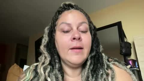 Snapshot of bigbreastsabrina chatting on April 28, 2026, 1:05 pm BIG BREAST SABRINA online show from April 28, 2026, 1:05 pm