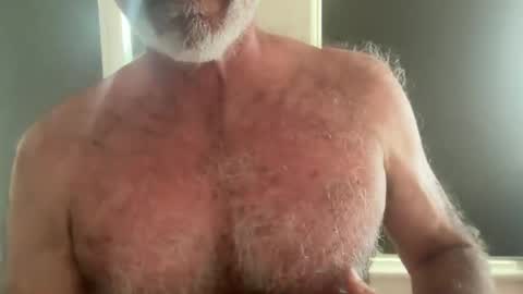 Snapshot of bigbush1 chatting on June 22, 2026, 3:25 am big bush online show from June 22, 2026, 3:25 am