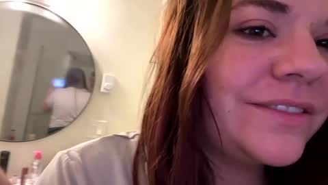 Snapshot of bigbuster685 chatting on November 12, 2025, 10:37 am Buster685 online show from November 12, 2025, 10:37 am