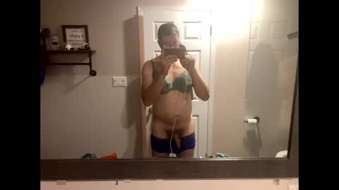 Snapshot of bigcam3cummins chatting on December 21, 2024, 4:09 am bigcam3cummins online show from December 21, 2024, 4:09 am