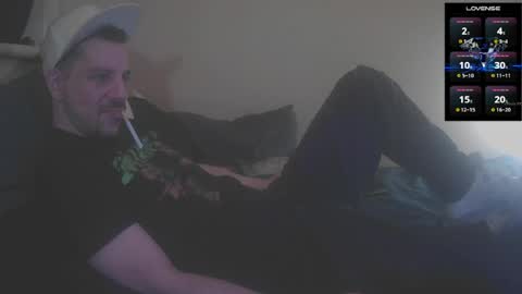 Jon - Im Straight online show from April 3, 2026, 11:47 pm