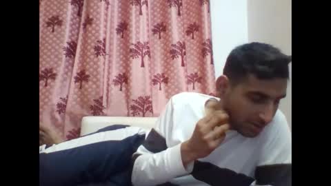 Snapshot of bigcockboy2580 chatting on January 13, 2025, 7:54 am akash online show from January 13, 2025, 7:54 am