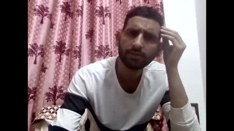 Snapshot of bigcockboy2580 chatting on February 8, 2025, 6:01 pm akash online show from February 8, 2025, 6:01 pm