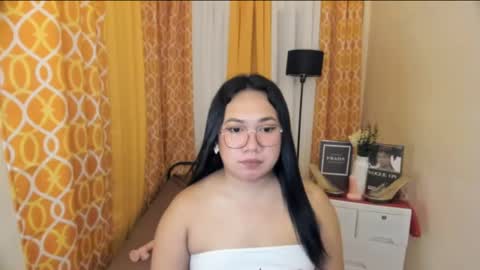 Snapshot of bigcocklexie chatting on April 28, 2026, 6:35 pm BABY LEXIE online show from April 28, 2026, 6:35 pm