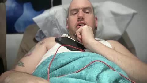 bigcocksuckingslut online show from January 31, 2025, 2:04 am