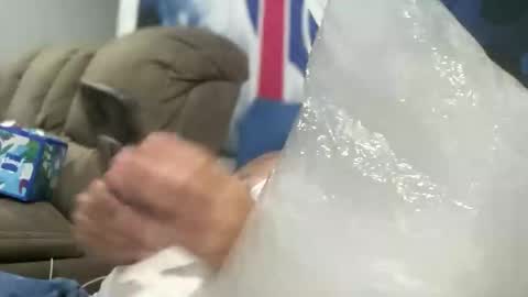 bigcocksuckingslut online show from September 19, 2025, 4:51 pm