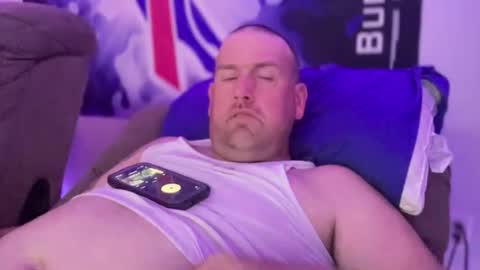 bigcocksuckingslut online show from April 21, 2026, 1:07 am