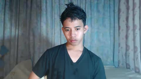 Snapshot of bigcockyummysexjosh chatting on March 28, 2026, 11:32 am bigcockyummysexjosh online show from March 28, 2026, 11:32 am