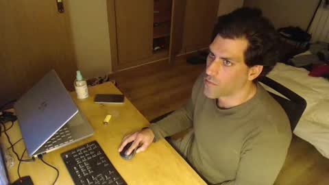 bigcok35spain online show from February 10, 2025, 9:04 pm