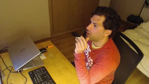 bigcok35spain online show from February 14, 2025, 12:19 am