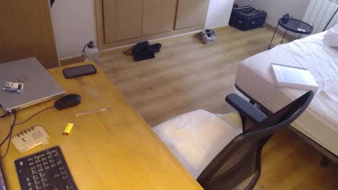 bigcok35spain online show from September 10, 2025, 9:42 am