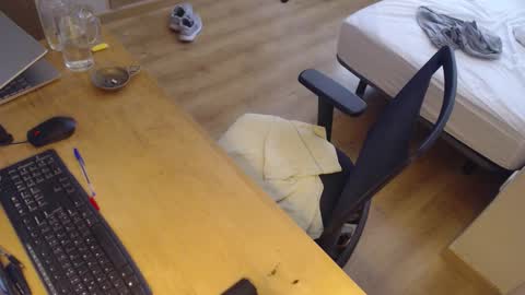 bigcok35spain online show from September 16, 2025, 9:10 am