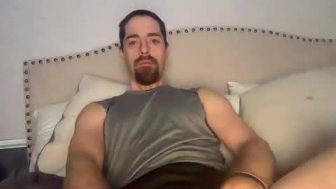 Snapshot of bigdaddy75333 chatting on December 22, 2025, 4:42 am bigdaddy75333 online show from December 22, 2025, 4:42 am