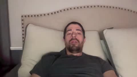 Snapshot of bigdaddy75333 chatting on January 13, 2026, 12:49 am bigdaddy75333 online show from January 13, 2026, 12:49 am