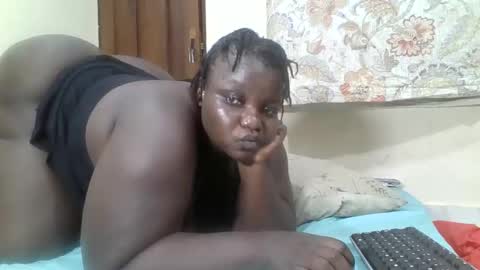 Snapshot of bigdarkass chatting on May 15, 2026, 6:15 pm VIOLET online show from May 15, 2026, 6:15 pm