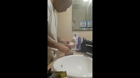 bigdick31589 online show from May 24, 2026, 1:49 pm