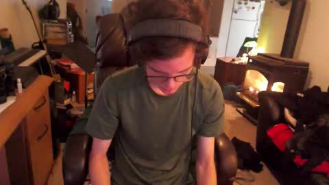 bigdickasmr online show from November 1, 2025, 4:42 pm