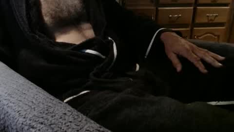 bigdickdaddy567130413 online show from May 17, 2026, 10:33 am