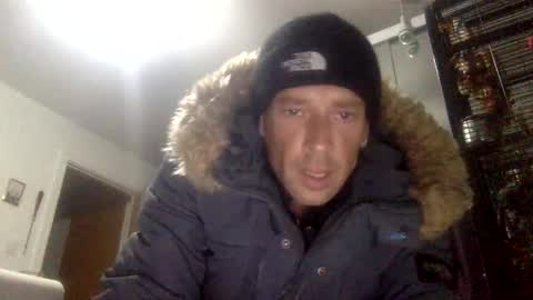 bigdickdangles472924 online show from September 28, 2025, 6:46 pm