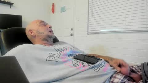 Snapshot of bigdickpiercedtattoos chatting on September 10, 2025, 7:30 am bigdickpiercedtattoos online show from September 10, 2025, 7:30 am