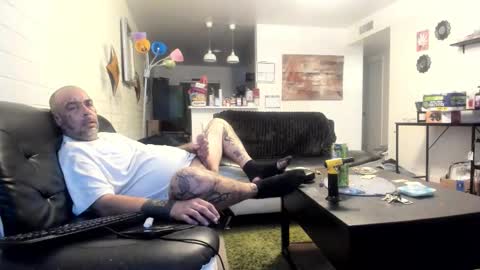 Snapshot of bigdickpiercedtattoos chatting on October 10, 2025, 10:25 am bigdickpiercedtattoos online show from October 10, 2025, 10:25 am