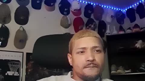 QuietboyWill online show from September 20, 2025, 7:53 am