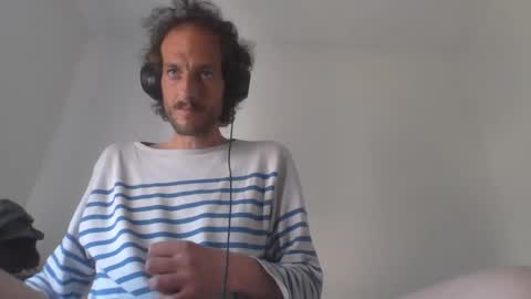 bigflow63 online show from April 15, 2026, 3:30 pm