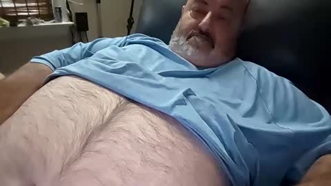 Snapshot of bigfuzzyteddybear chatting on December 4, 2025, 4:38 pm bigfuzzyteddybear online show from December 4, 2025, 4:38 pm