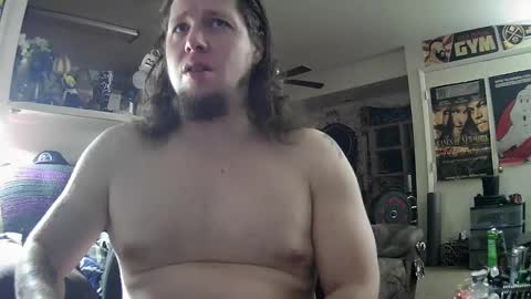 biggerisbetter21 online show from December 22, 2024, 5:12 am