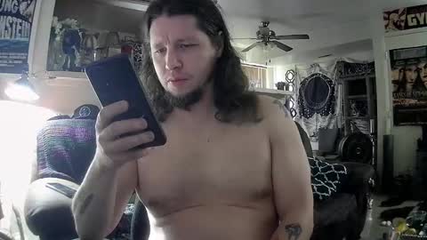 biggerisbetter21 online show from February 27, 2025, 3:59 pm