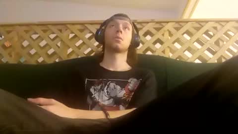 biggestboiiii online show from October 6, 2025, 6:44 am