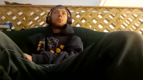 biggestboiiii online show from April 2, 2026, 3:09 pm