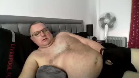 Snapshot of bigguy2014 chatting on February 12, 2026, 11:05 am bigguy2014 online show from February 12, 2026, 11:05 am