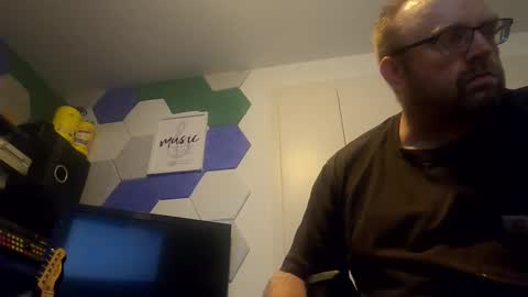 Snapshot of biggydee8989 chatting on October 28, 2025, 11:03 am biggydee8989 online show from October 28, 2025, 11:03 am